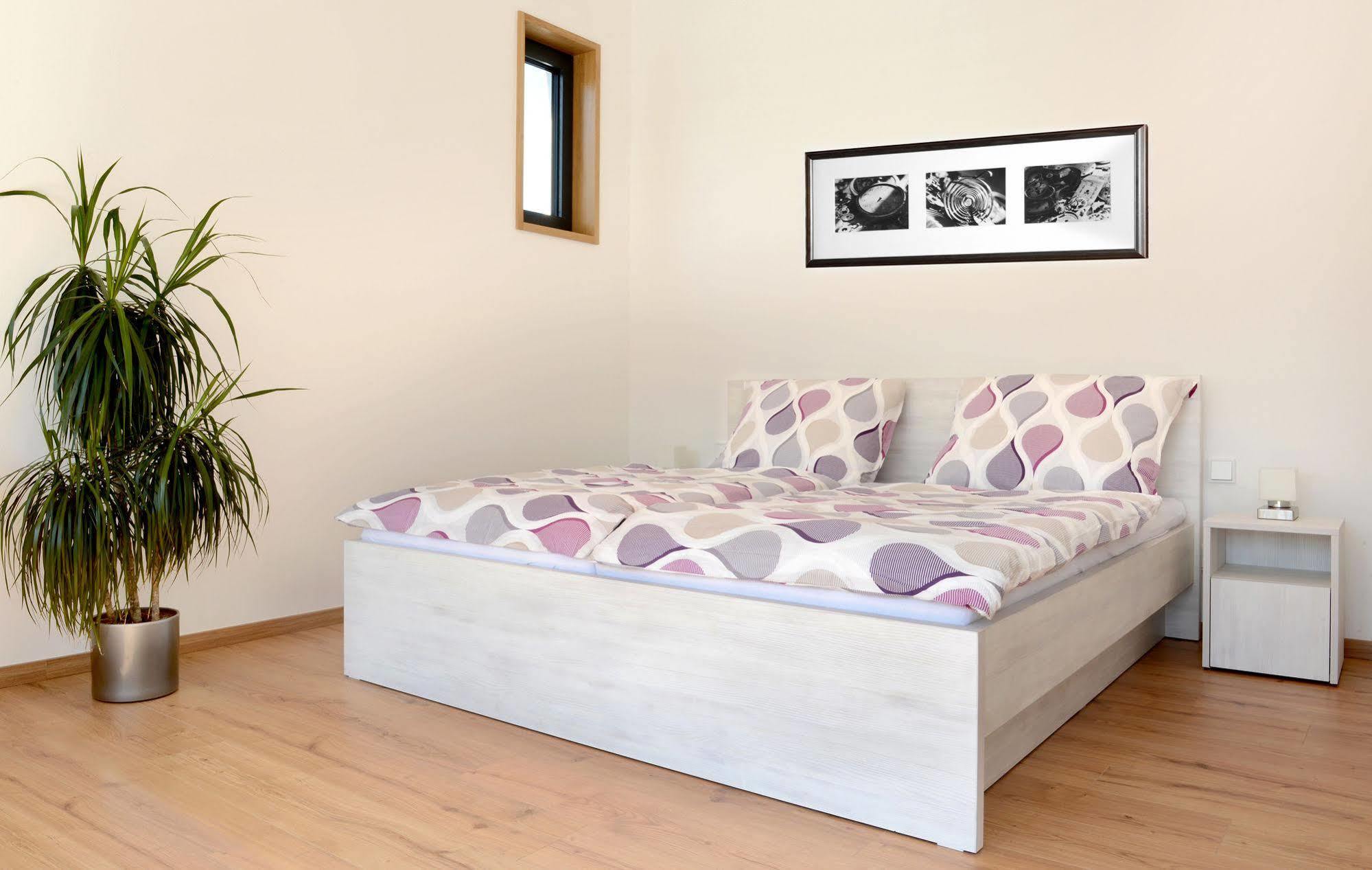 Apartmany Eden - Rezidence Luhačovice Εξωτερικό φωτογραφία